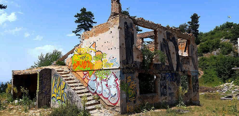 graffiti ruine