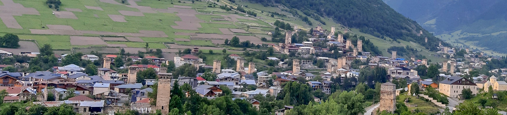 Mestia: Ausflug nach Swanetien in die Berge Georgiens 2024