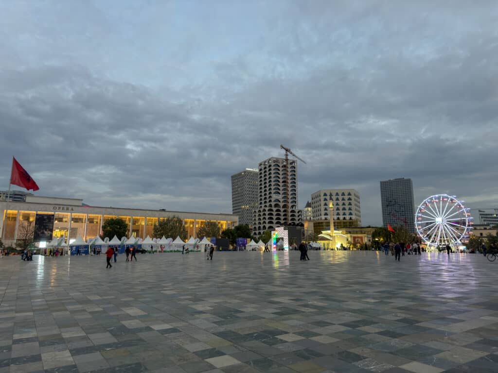 skanderbeg square