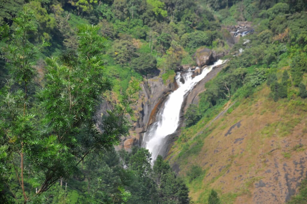 Attukad-Wasserfälle