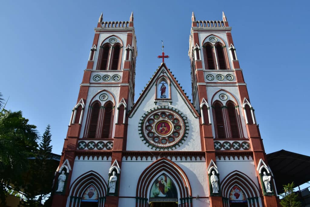 Basilika des Heiligen Herzens Jesu pondicherry