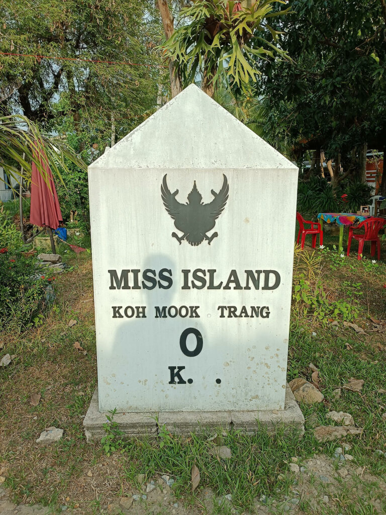 miss island koh mook kilometer 0