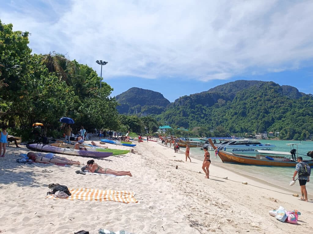 phi phi insel strand