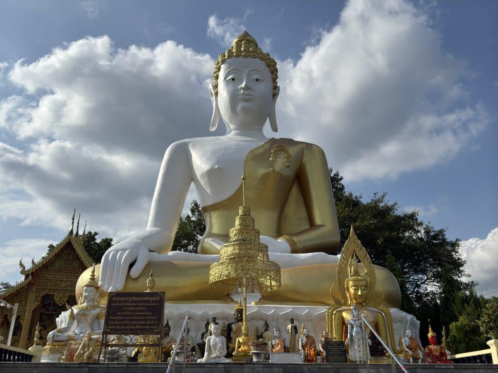 Wat Phra That Doi Kham