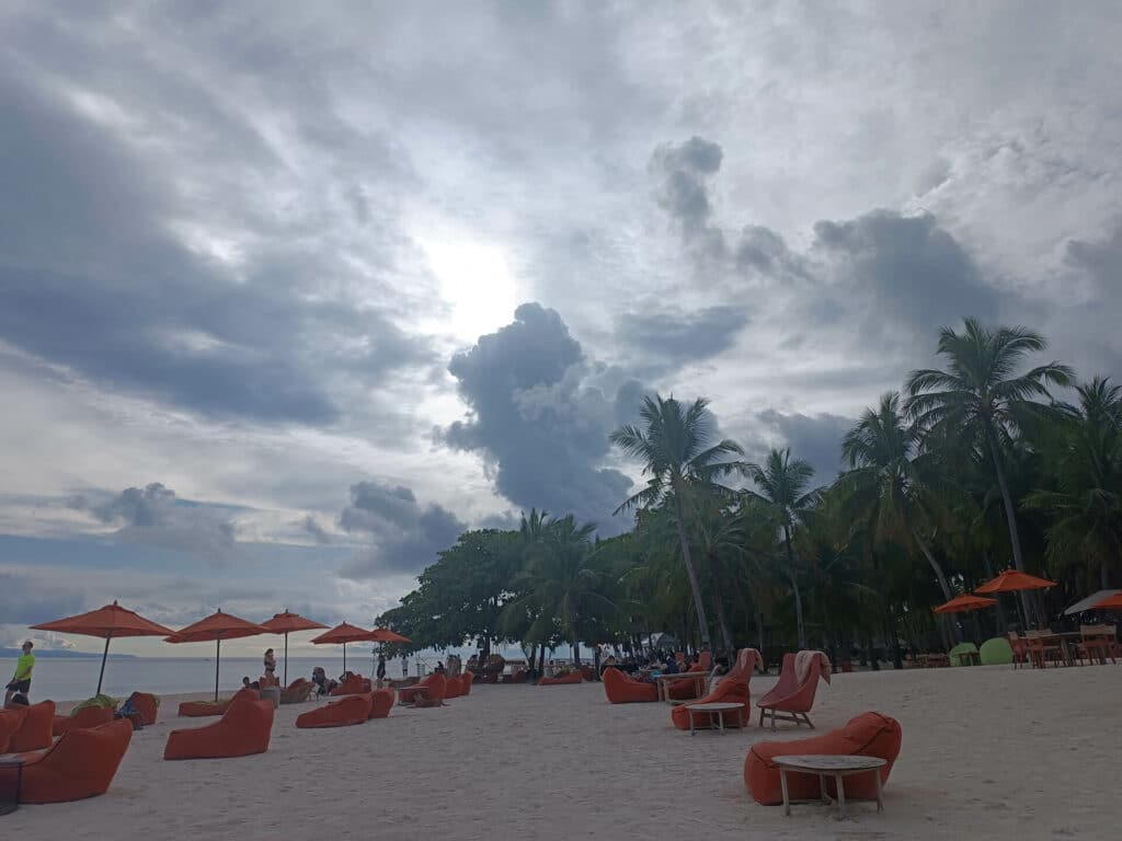 resort am Dumaluan Beach