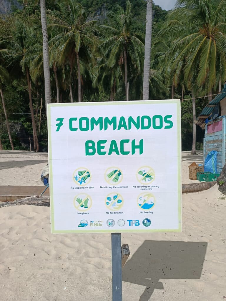 7 commandos beach schild