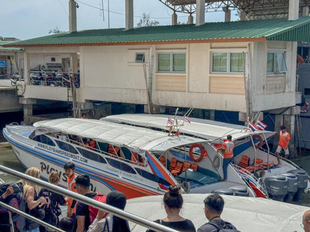 ploysiam speedboat