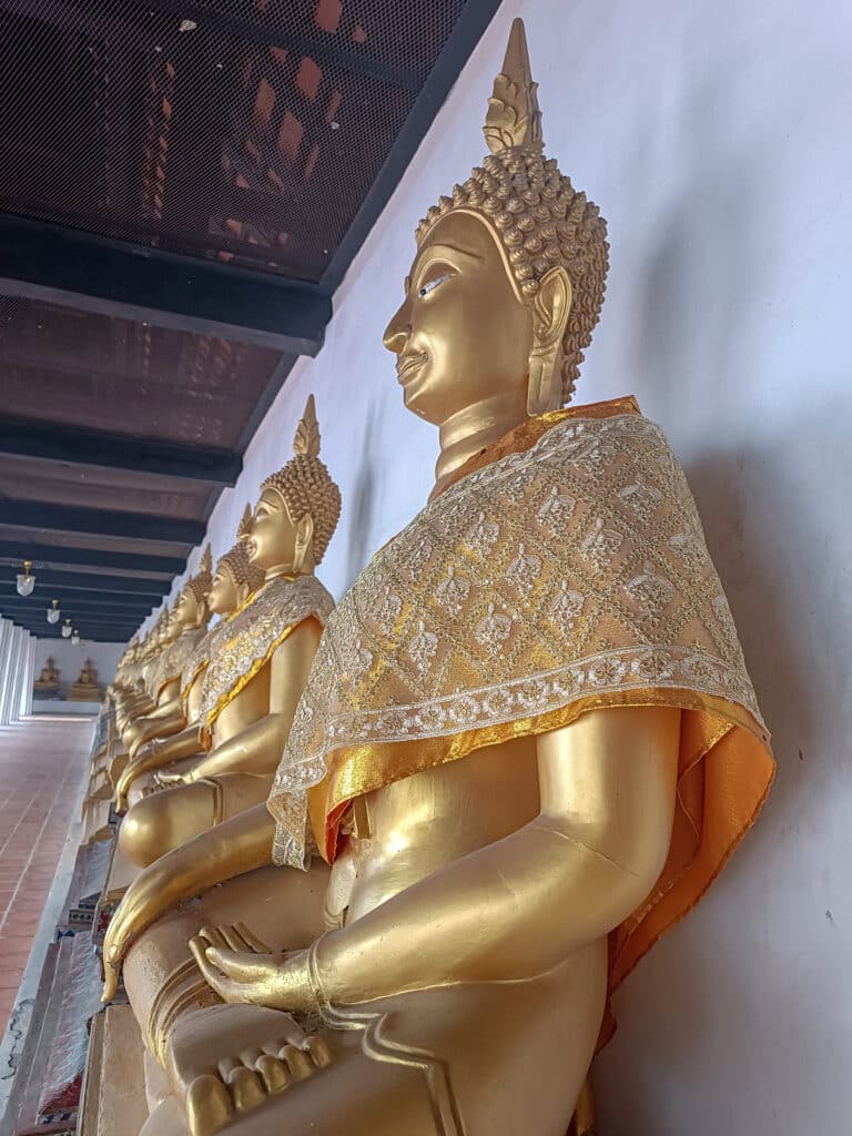 Wat Phutthai Sawan 4