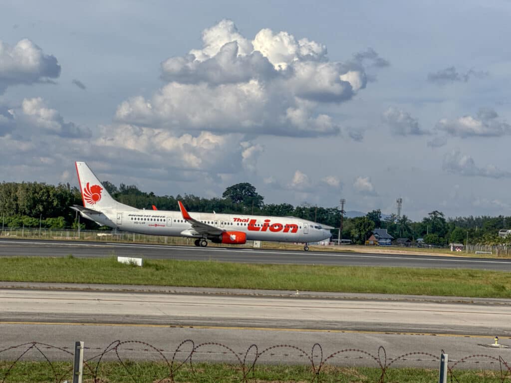 phuket beliebt anreise flughafen