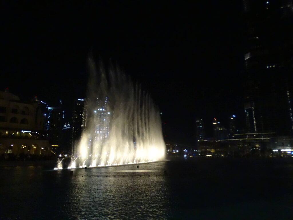 dubai fontäne 2