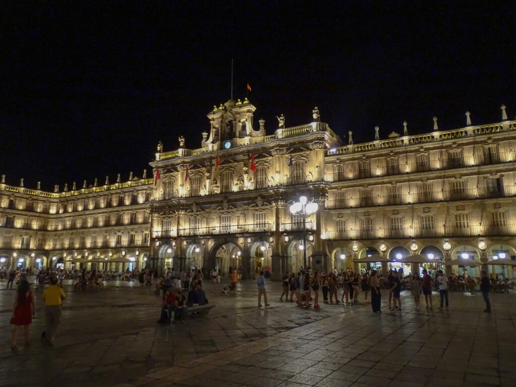 plaza mayor salamanca dunkelheit