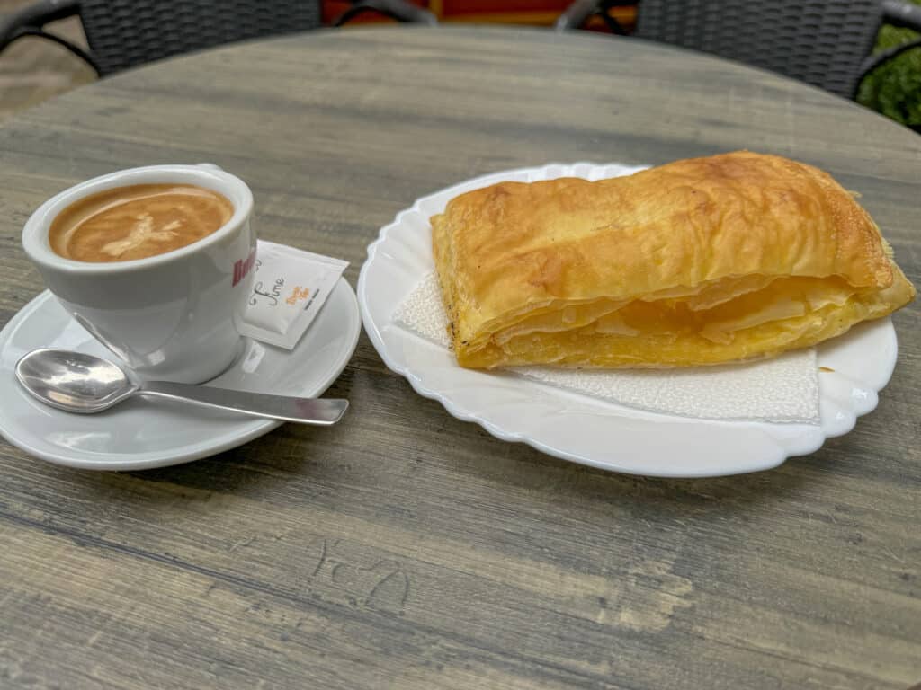 albanien frühstück preis