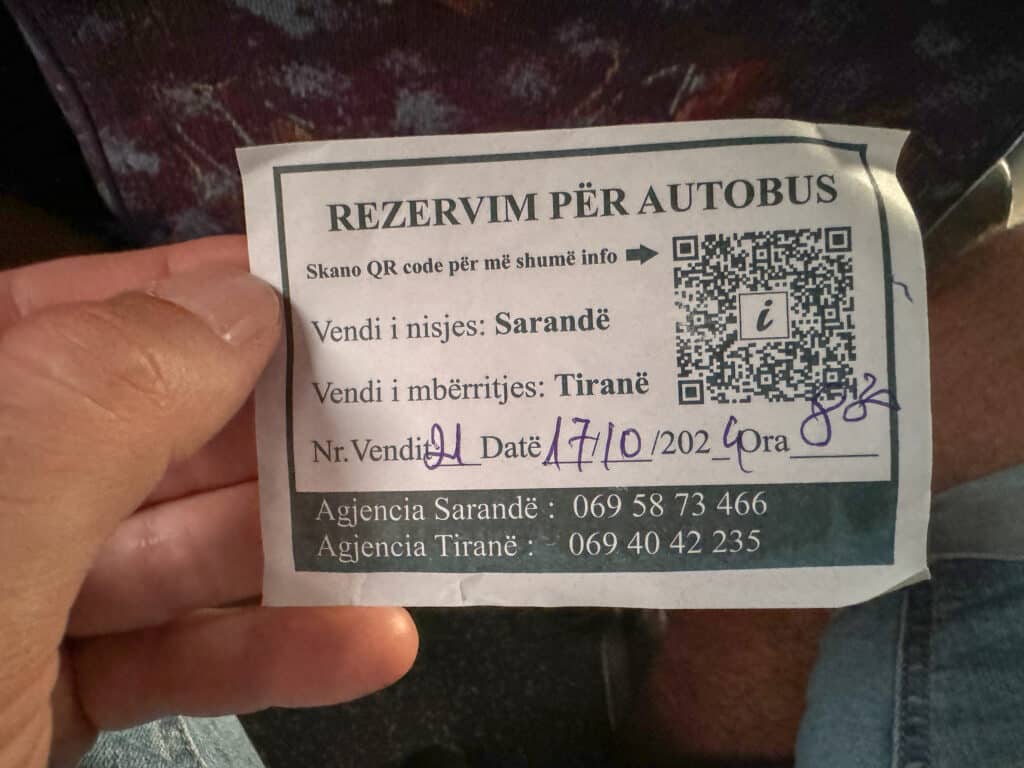 manuelles papier-busticket albanien