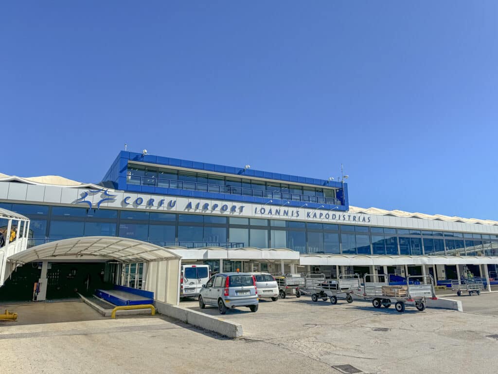 korfu flughafen