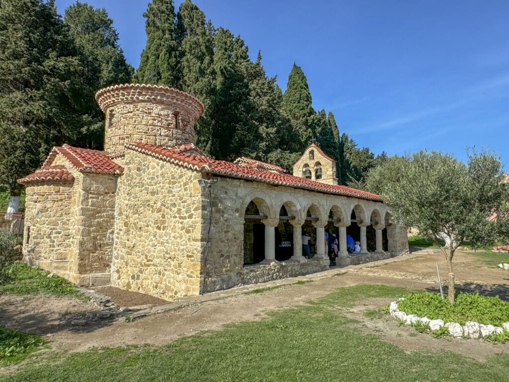 zvernec kloster vlora