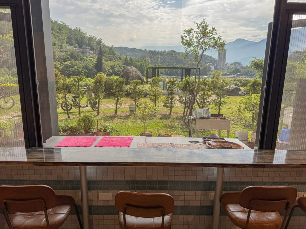 ausblick garten i love you sun moon lake