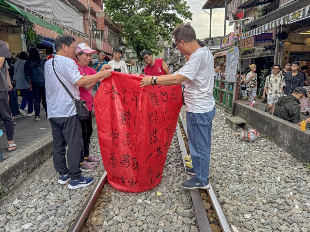 wunschlaterne zünden shifen
